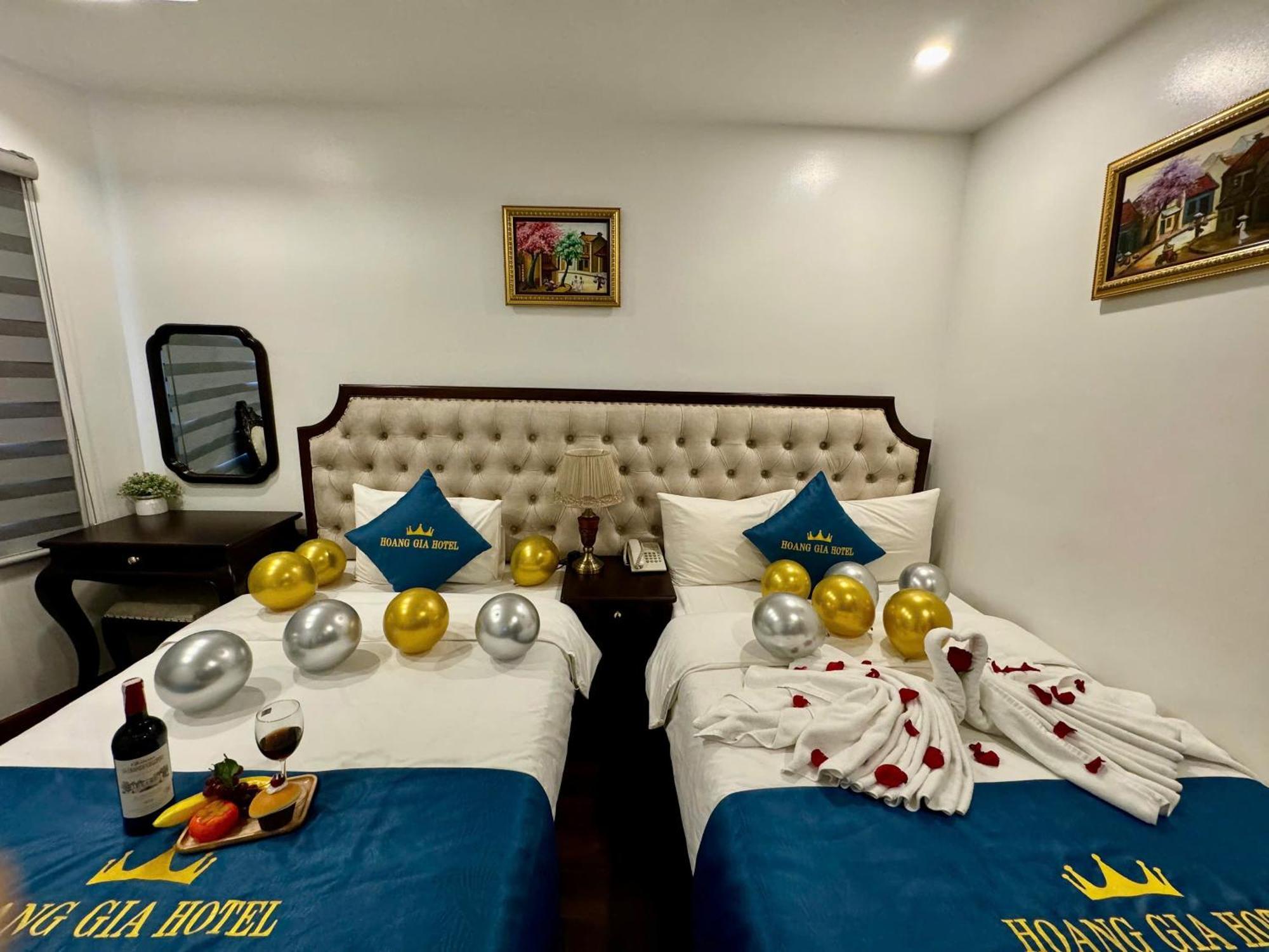 Hoang Gia Hotel Nhan Hoa Hanoi Exterior photo