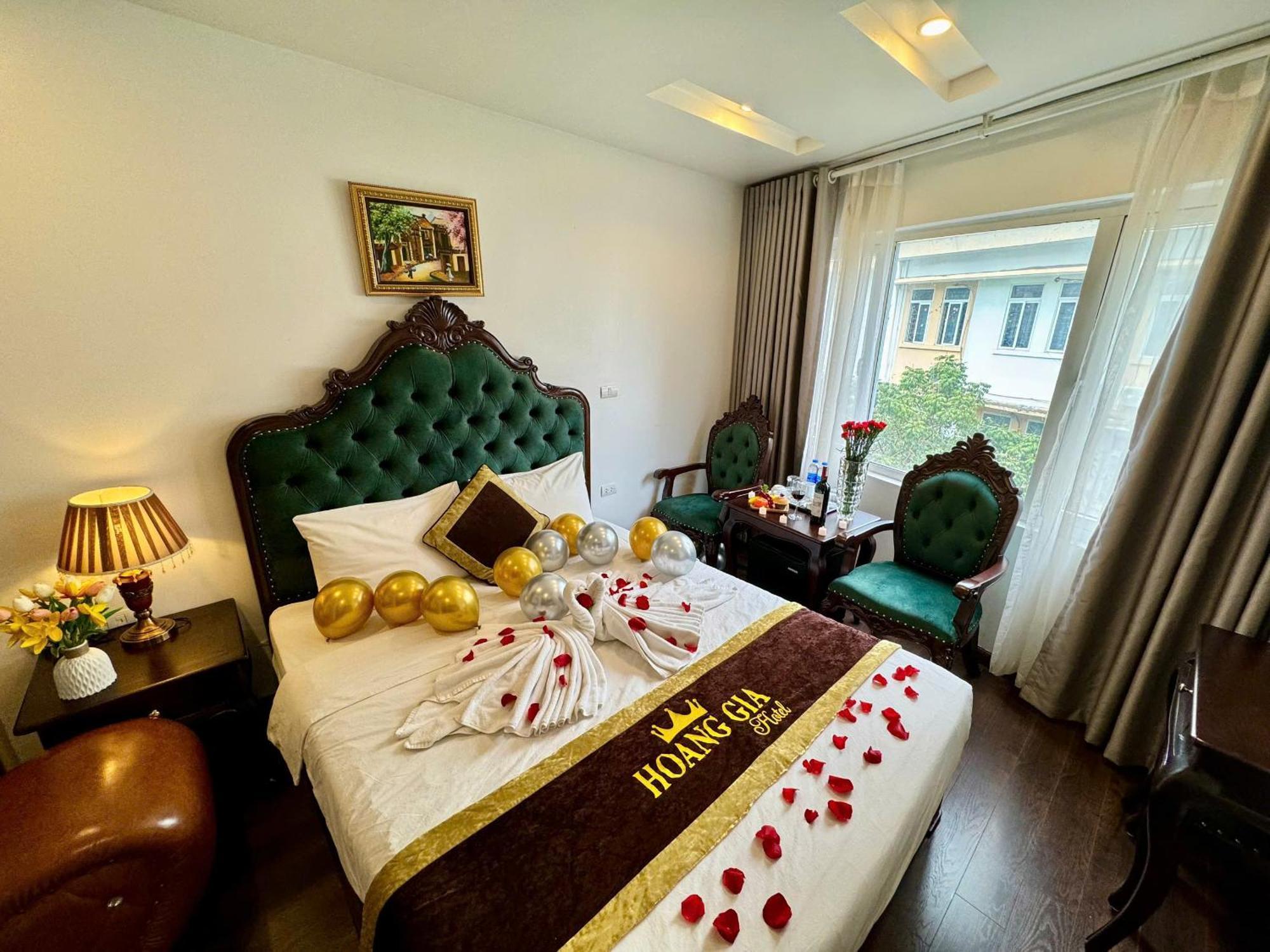 Hoang Gia Hotel Nhan Hoa Hanoi Exterior photo